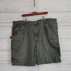 Wrangler Riggs Workwear Men's Green Cargo Shorts Size 48